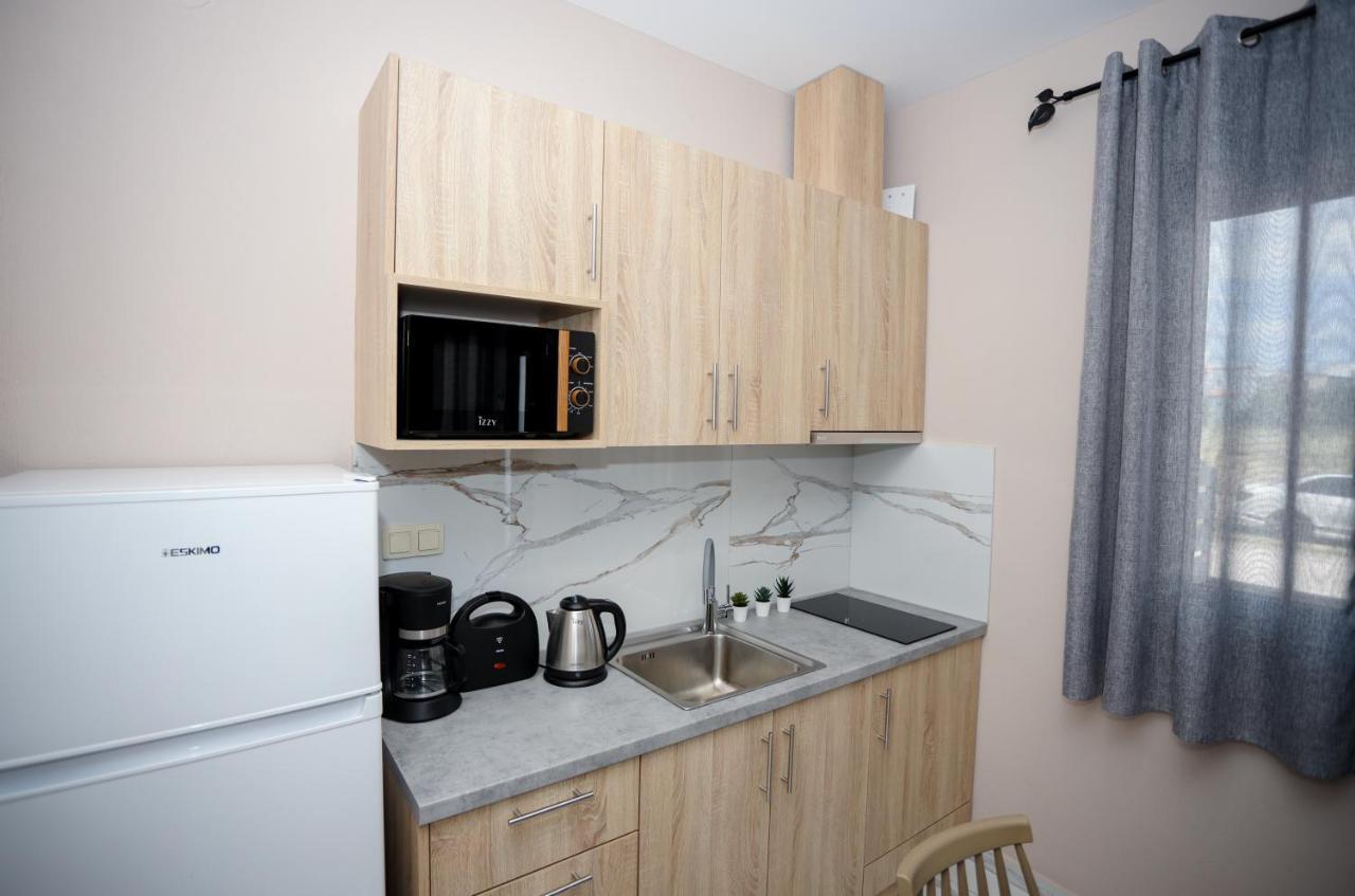 Greka Apartments Kalyves Polygyrou 외부 사진
